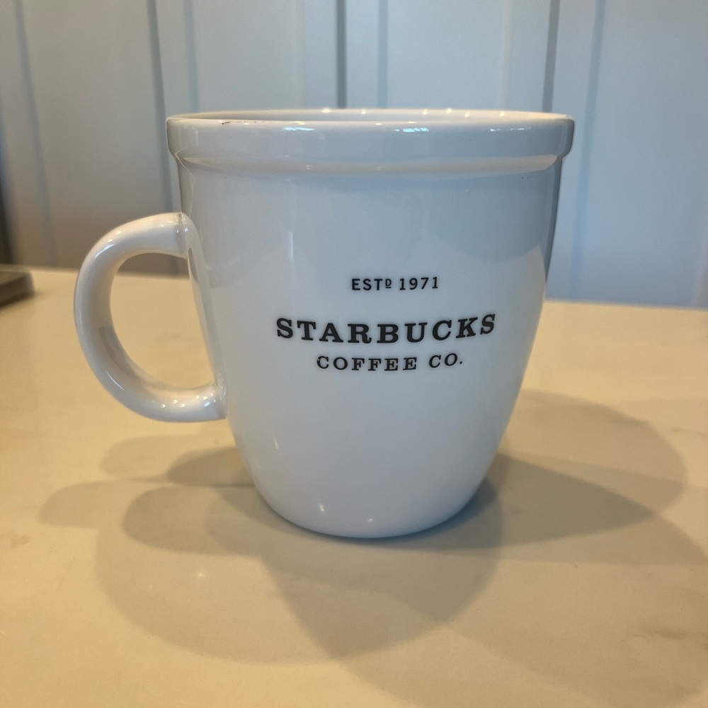 2001 Starbucks Coffee Co. Barista Series 20 oz Ceramic Mug White Est. 1971
